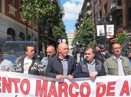 Sindicatos mineros se concentran en Oviedo y Madrid contra la política industrial 'tramposa' de Rajoy