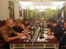 Wenceslao considera su proyecto de transporte público 'superior con creces' al del PP