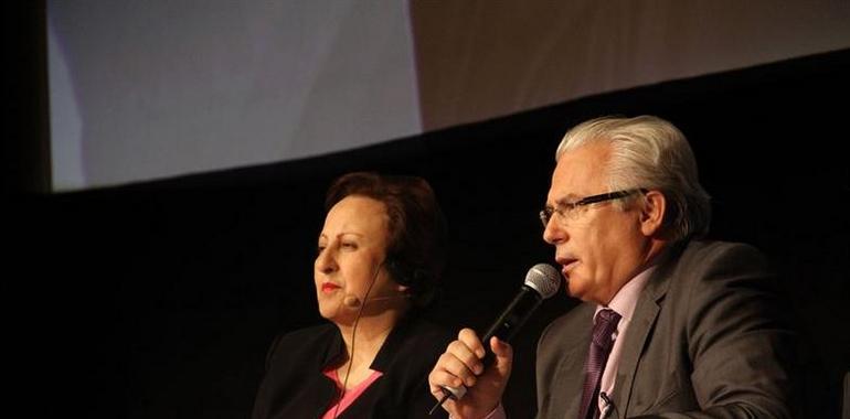 Baltasar Garzón, Mayor Zaragoza y Jiménez Villarejo piden un "frente unitariu" d