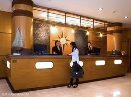 El hotel Luzana reabrirá en noviembre con el nombre de '40 nudos'