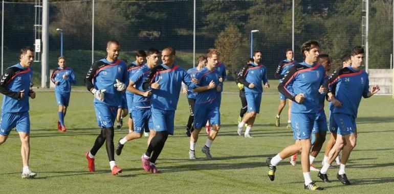 El Real Oviedo, rumbo a Huesca con 19 convocados