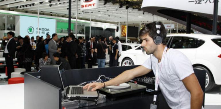 Alguersuari se estrena como DJ