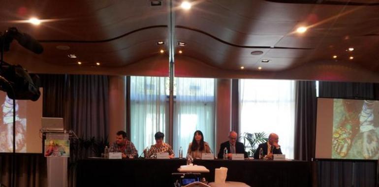 Los cuidados del pie se tratan en Gijón