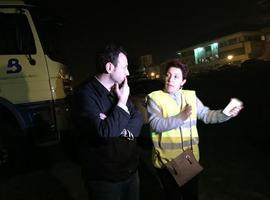 Cortes de carretera y vecinos evacuados por más de 100 incendios en Asturias