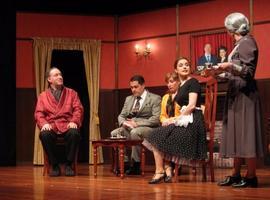 Teatru Carbayín remocica el costumbrismo