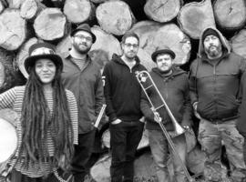 Folk y rock en la Flor de Lena