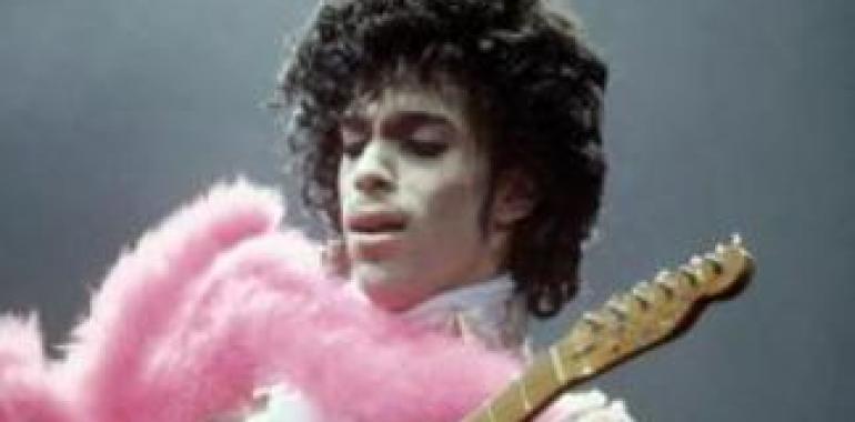 Prince, el icono pop, muere a los 57 años en los Estados Unidos
