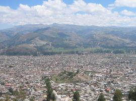 Tres niños fallecidos y 50 hospitalizados por una intoxicación por pesticidas en Cajamarca, Perú