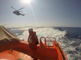 Salvamento suspende la búsqueda de los 2 marineros ovetenses