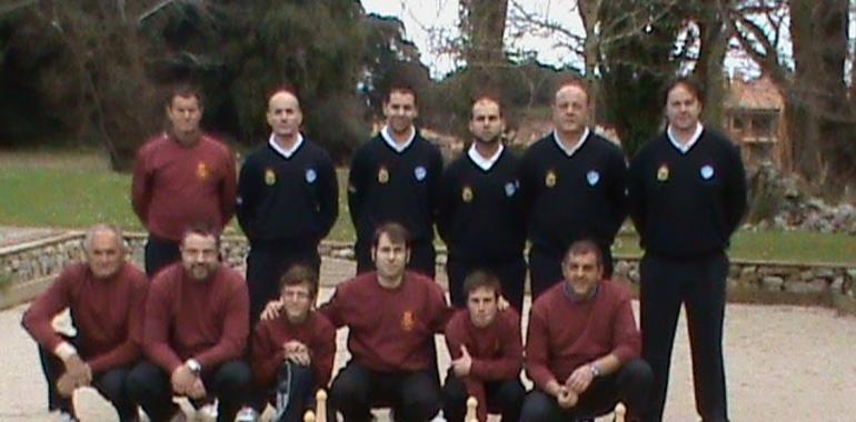 Bolos en la calle en Llanes