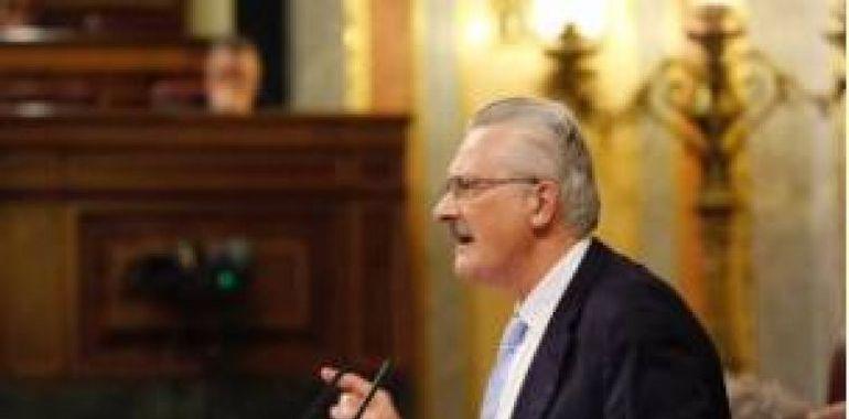 Trevín (PSOE) pide en el Congreso que se derogue la 
