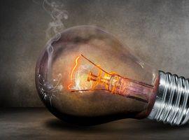 El Gobierno aprueba una brutal subida de la luz en la cruel invernada