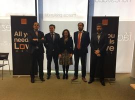 El centro de atención al cliente de Orange en Oviedo supera los 1.000 empleados