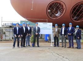 El primer Service Operation Vessel construido en España zarpa de Gondán