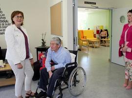 Varela anuncia nuevas plazas residenciales en Arriondas