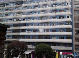 Más de la mitad de las comunidades en Asturias tiene vecinos morosos 