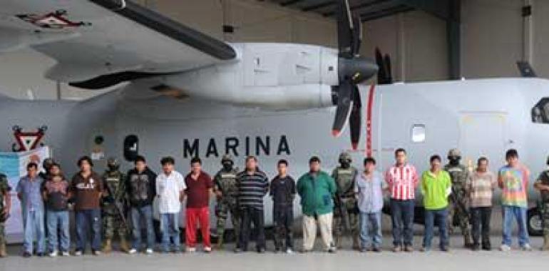 La Armada detiene en Veracruz 14 personas civiles y 18 policías vinculados a Los Zetas