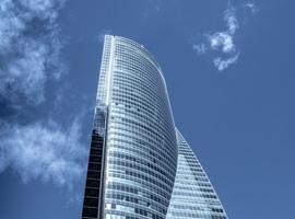 Las empresas gastan menos en aviones y más en hoteles