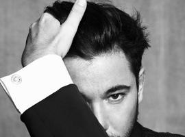 El Teatro de la Laboral acoge el recital flamenco de Miguel Poveda este viernes