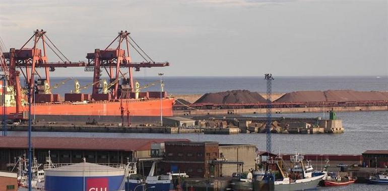 El Musel cierra 2017 con récord absoluto en el movimiento de mercancías 
