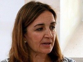 Las universitarias comparten más sus conocimientos en la empresa