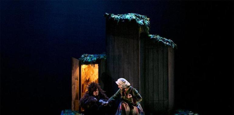 La Machina Teatro representa El niño erizo en Laboral Ciudad de la Cultura