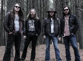 Them Dirty Roses llega a Avilés dentro de su gira europea 